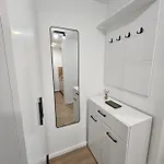Aveniq